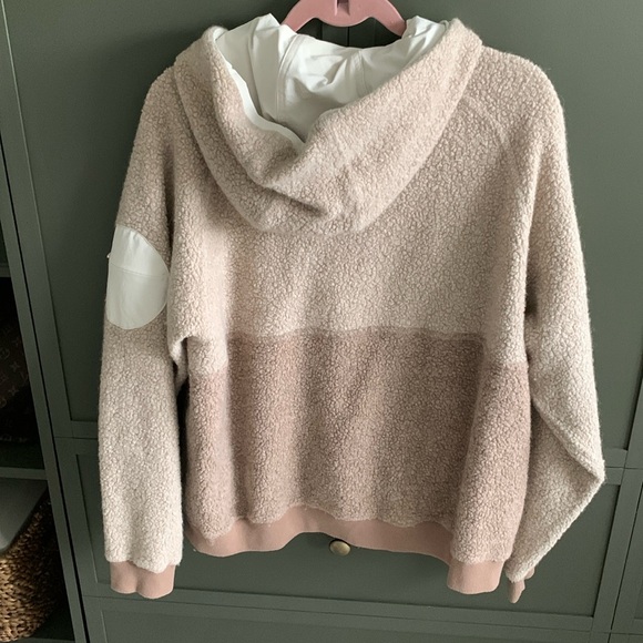 Outdoor Voices MegaFleece Hoodie XL Oatmeal - Picture 5 of 5